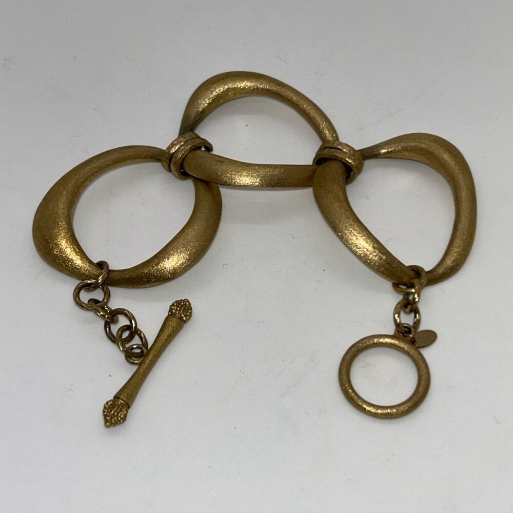 Rivka Friedman Brushed Gold-tone Oval Link Bracelet Clad Textured Statement - Picture 2 of 14